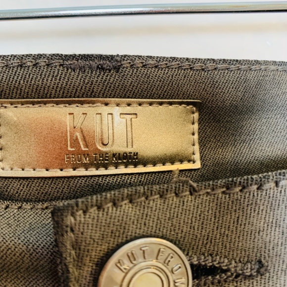 Kut from the Kloth Kelsey Fab Ab Ankle Flare Jean Womens 6 Gray Wax Coated Shiny - Picture 5 of 14